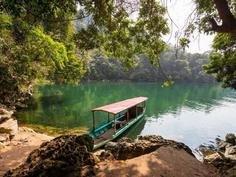 Verken Ba Be National Park: Een Paradijs van Natuurlijke Pracht en Avontuur in Vietnam